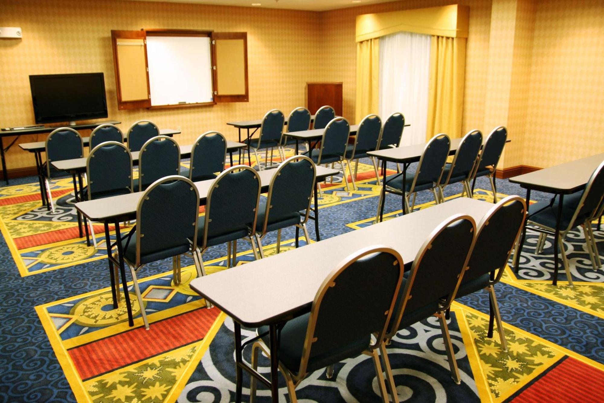 Hampton Inn Warrenton, Va Съоръжения снимка