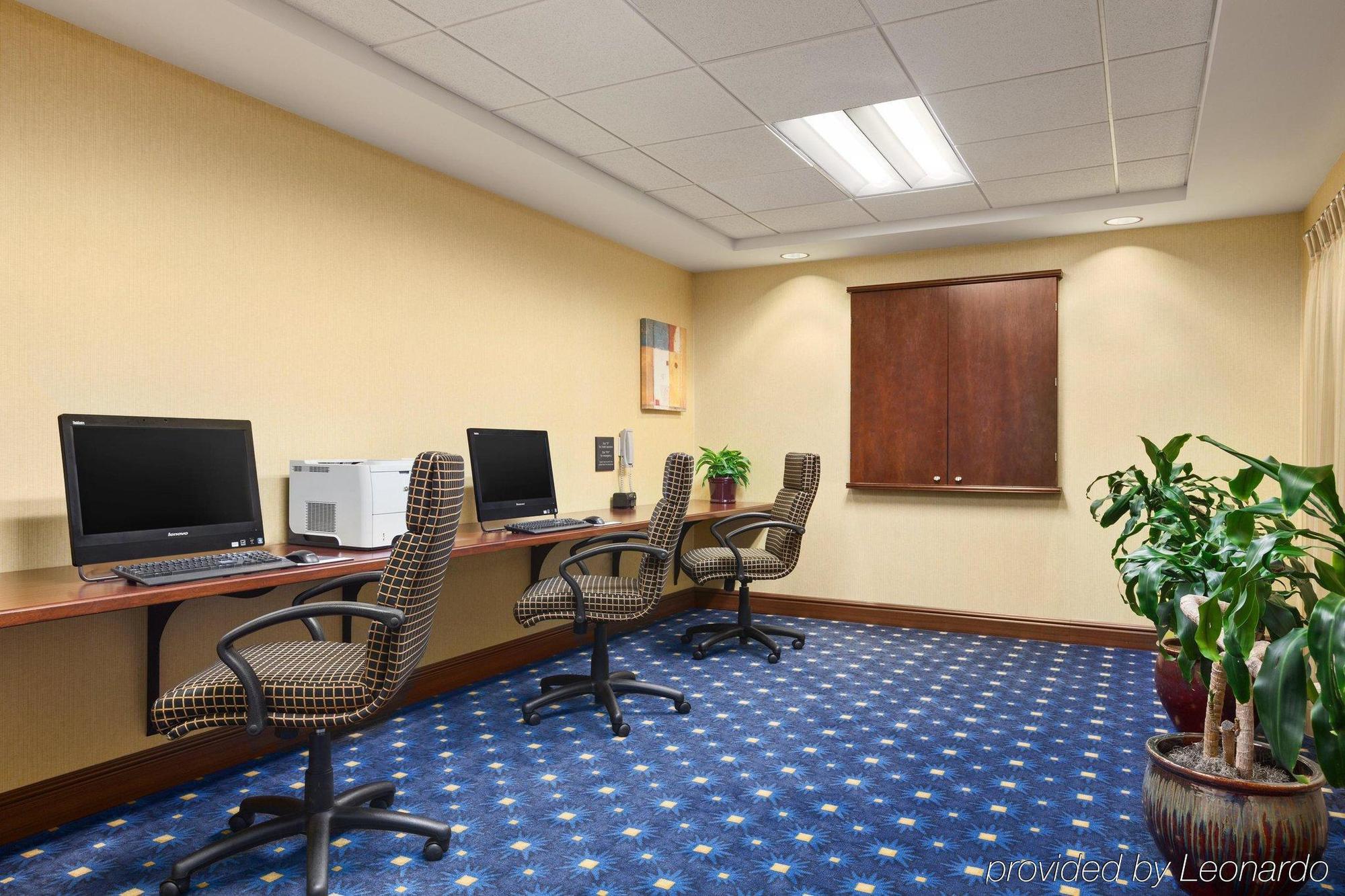 Hampton Inn Warrenton, Va Екстериор снимка