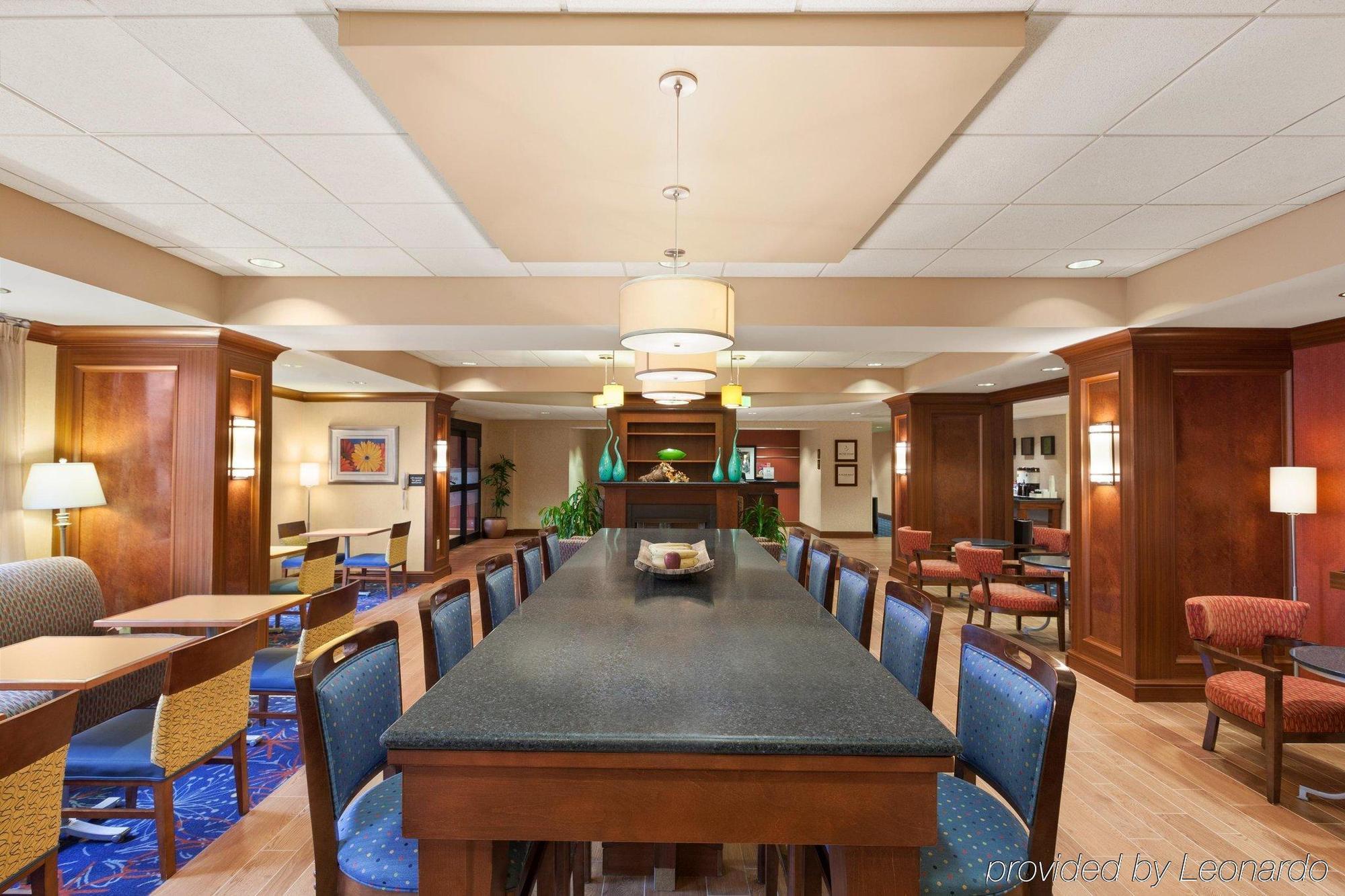 Hampton Inn Warrenton, Va Екстериор снимка