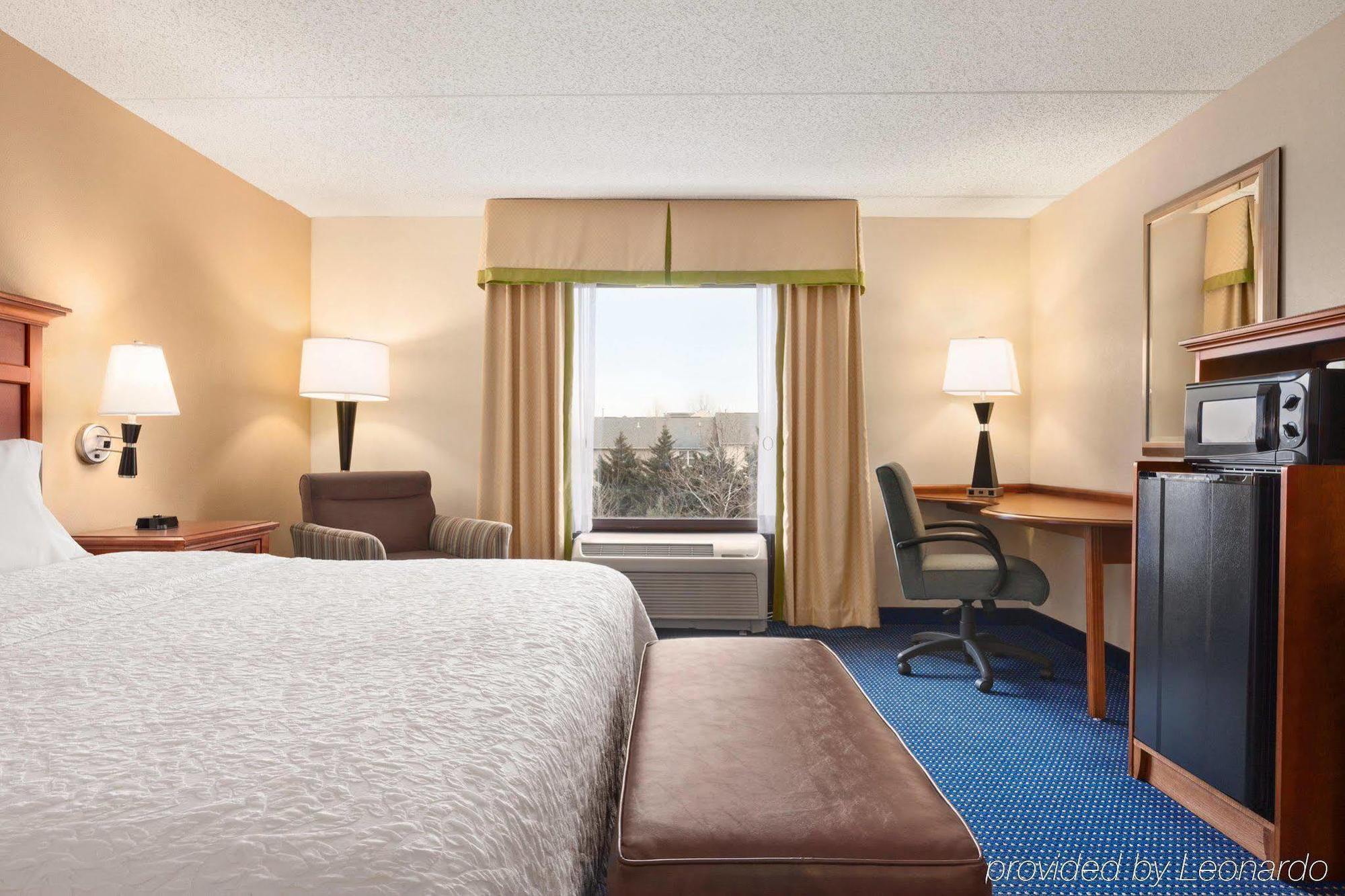 Hampton Inn Warrenton, Va Екстериор снимка